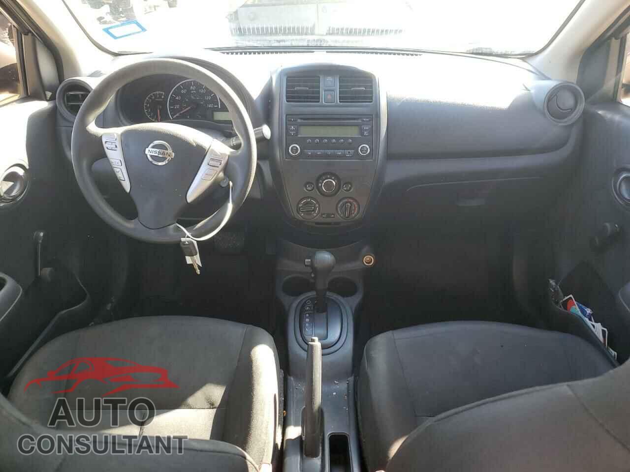 NISSAN VERSA 2017 - 3N1CN7AP3HL820254
