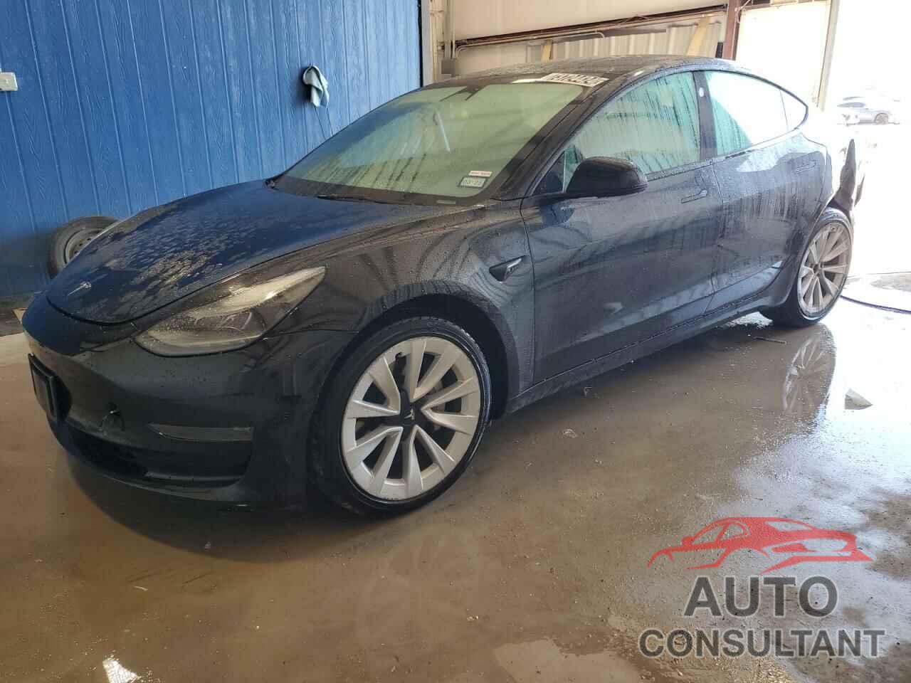 TESLA MODEL 3 2022 - 5YJ3E1EA2NF190107