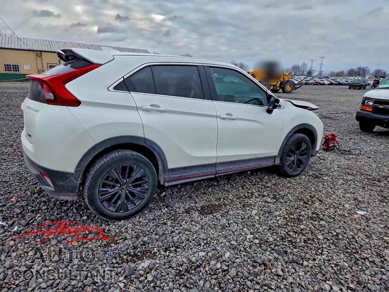 MITSUBISHI ECLIPSE 2019 - JA4AT4AA3KZ029785