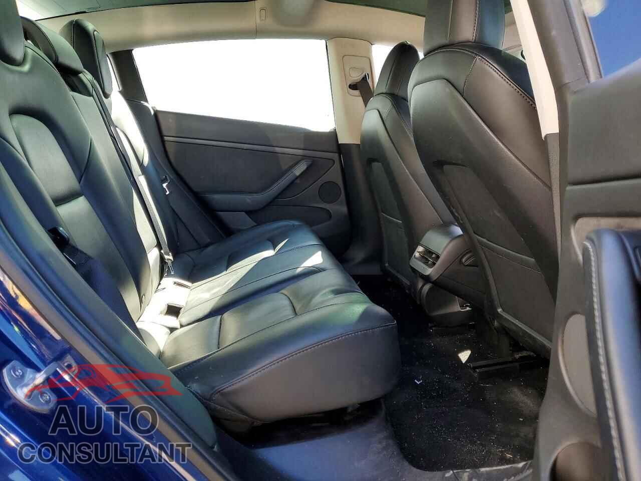 TESLA MODEL 3 2022 - 5YJ3E1EA8NF287358