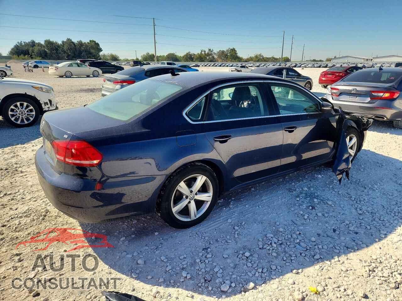 VOLKSWAGEN PASSAT 2012 - 1VWBP7A38CC088091