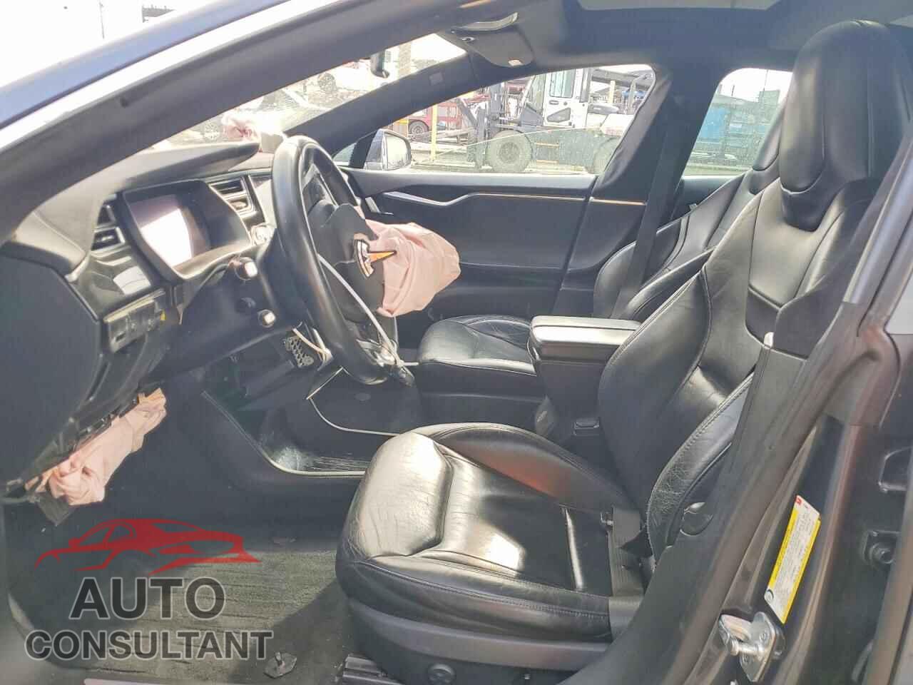 TESLA MODEL S 2015 - 5YJSA1E2XFF116306