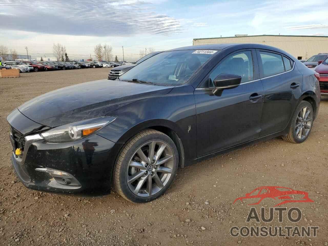 MAZDA 3 2018 - 3MZBN1W36JM178444