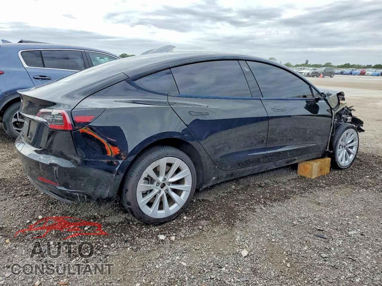 TESLA MODEL 3 2022 - 5YJ3E1EA7NF372062