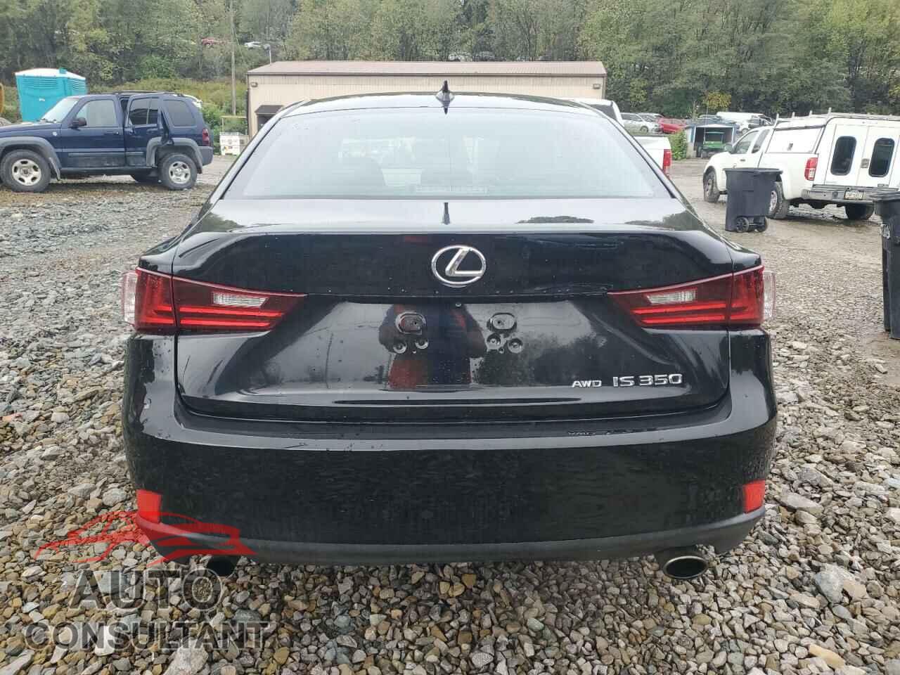 LEXUS IS 2014 - JTHCE1D26E5002148