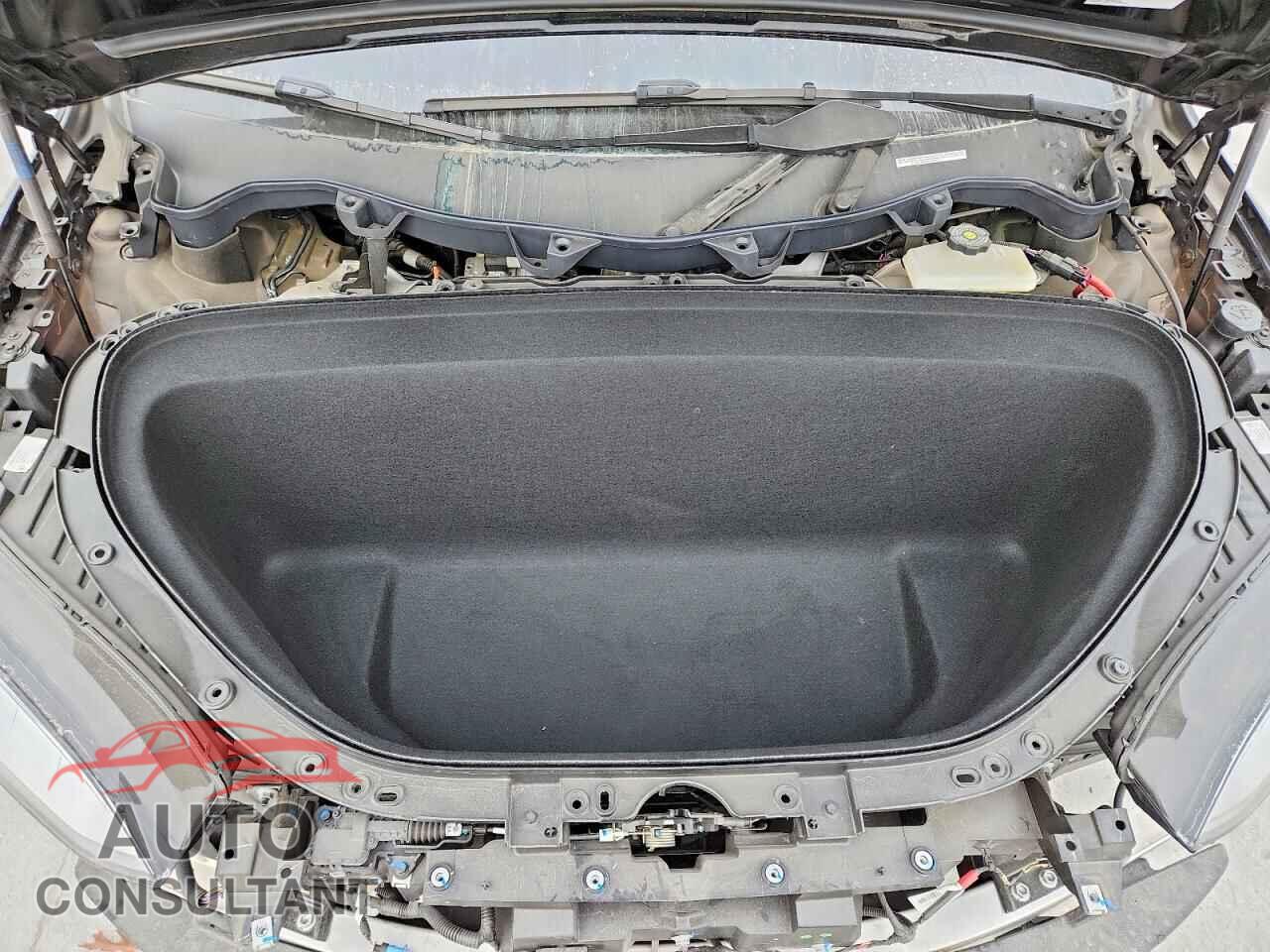 TESLA MODEL X 2023 - 7SAXCBE52PF370855