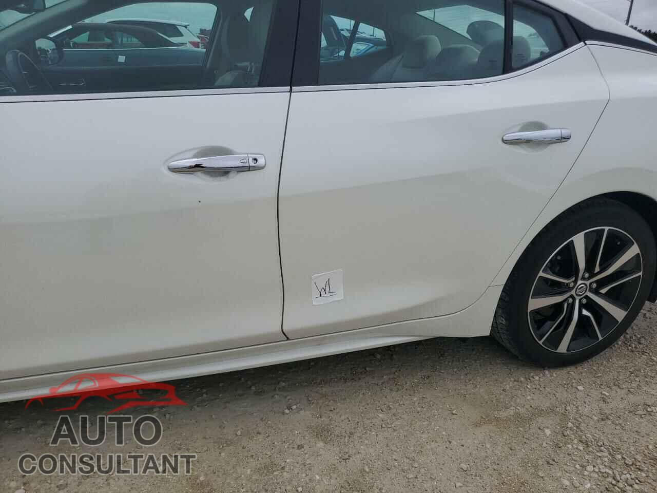 NISSAN MAXIMA 2021 - 1N4AA6CV3MC508467