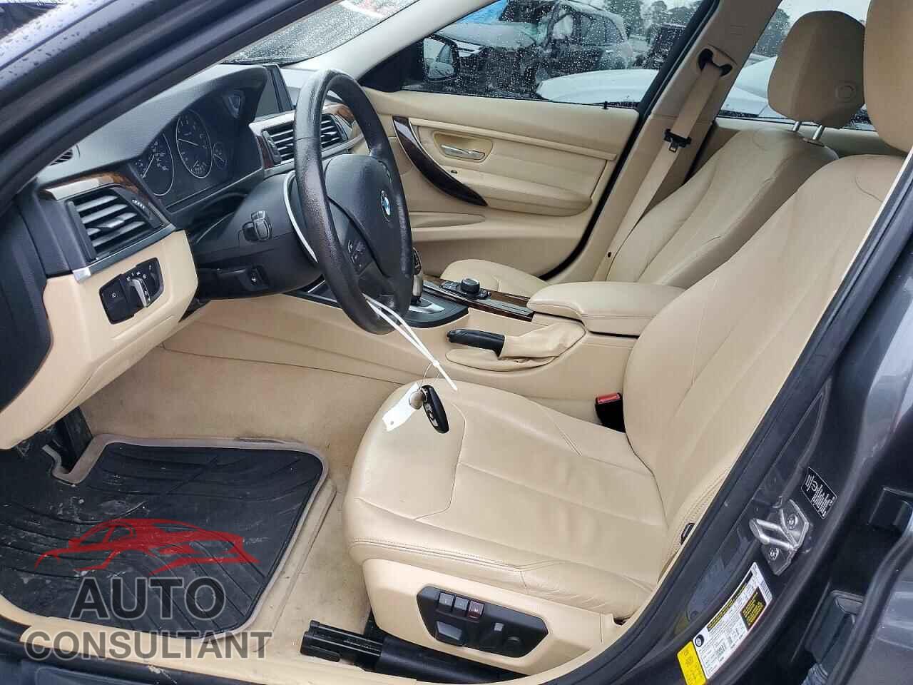 BMW 3 SERIES 2013 - WBA3A5C55DF356703