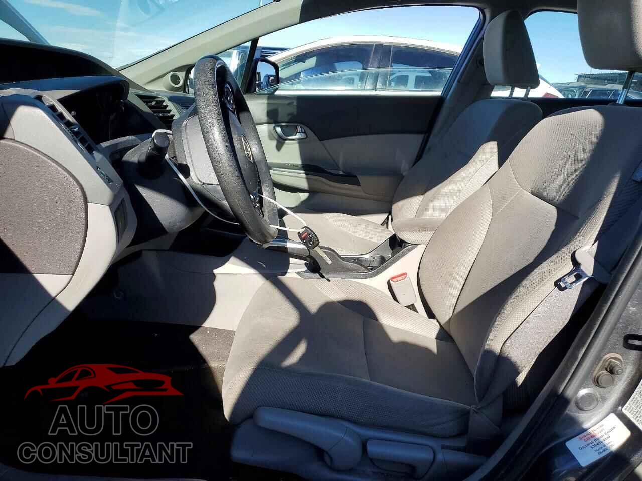 HONDA CIVIC 2012 - 19XFB2F88CE002197