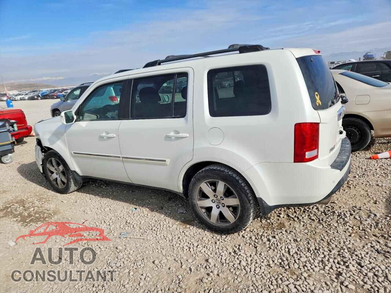 HONDA PILOT 2015 - 5FNYF4H94FB052995