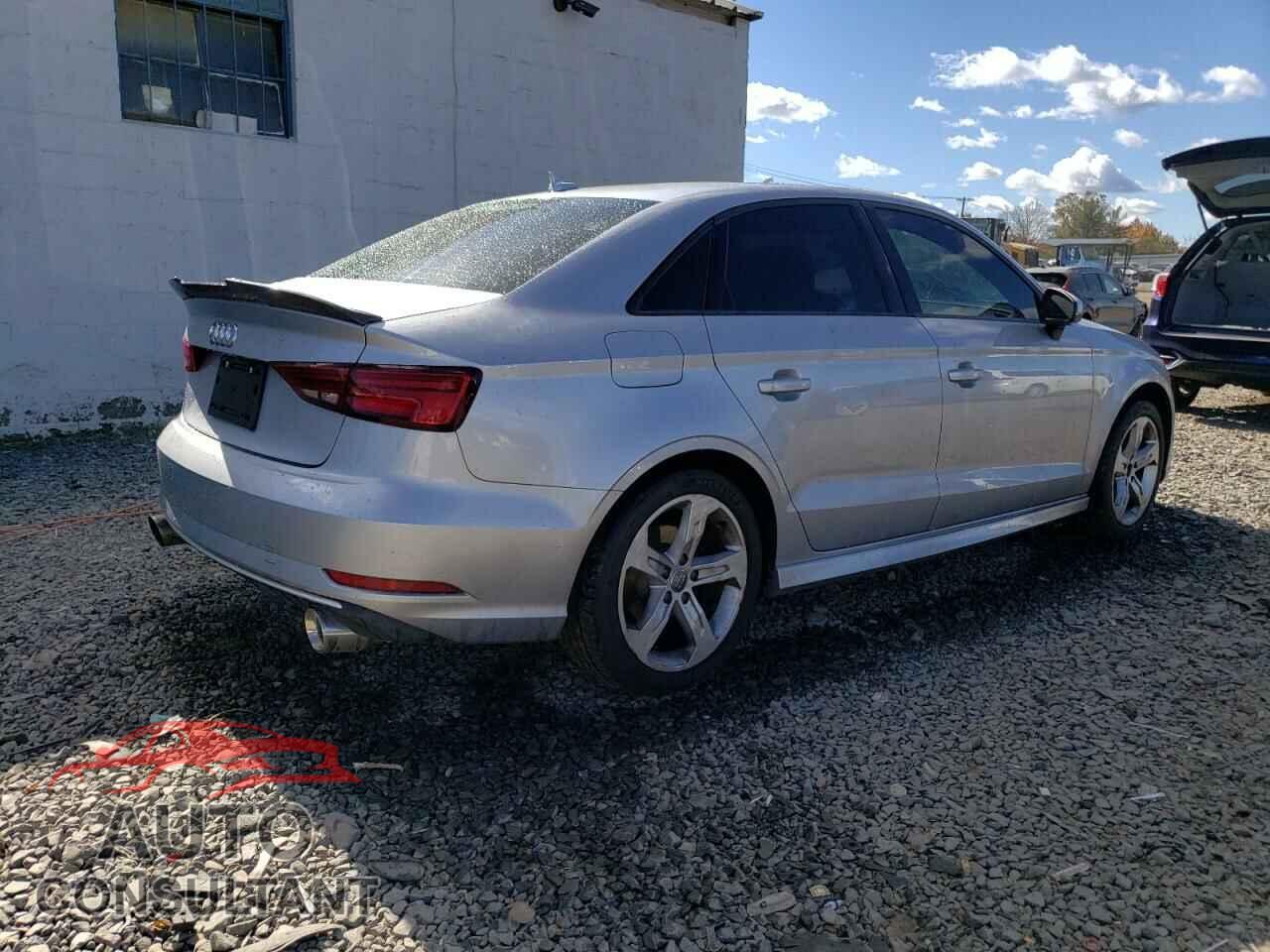 AUDI A3 2017 - WAUB8GFF1H1057736