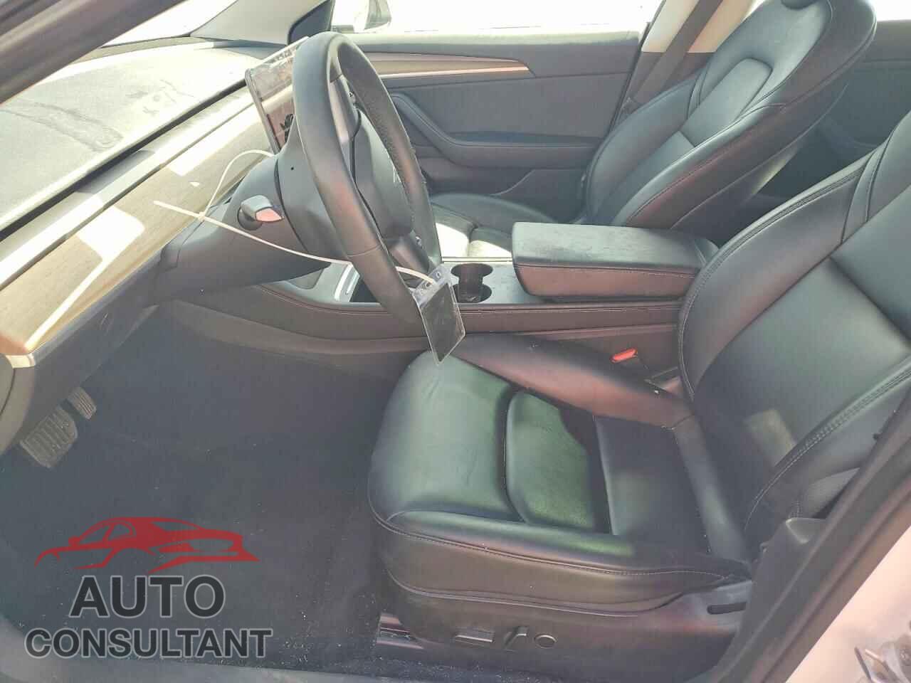 TESLA MODEL 3 2022 - 5YJ3E1EB4NF105129