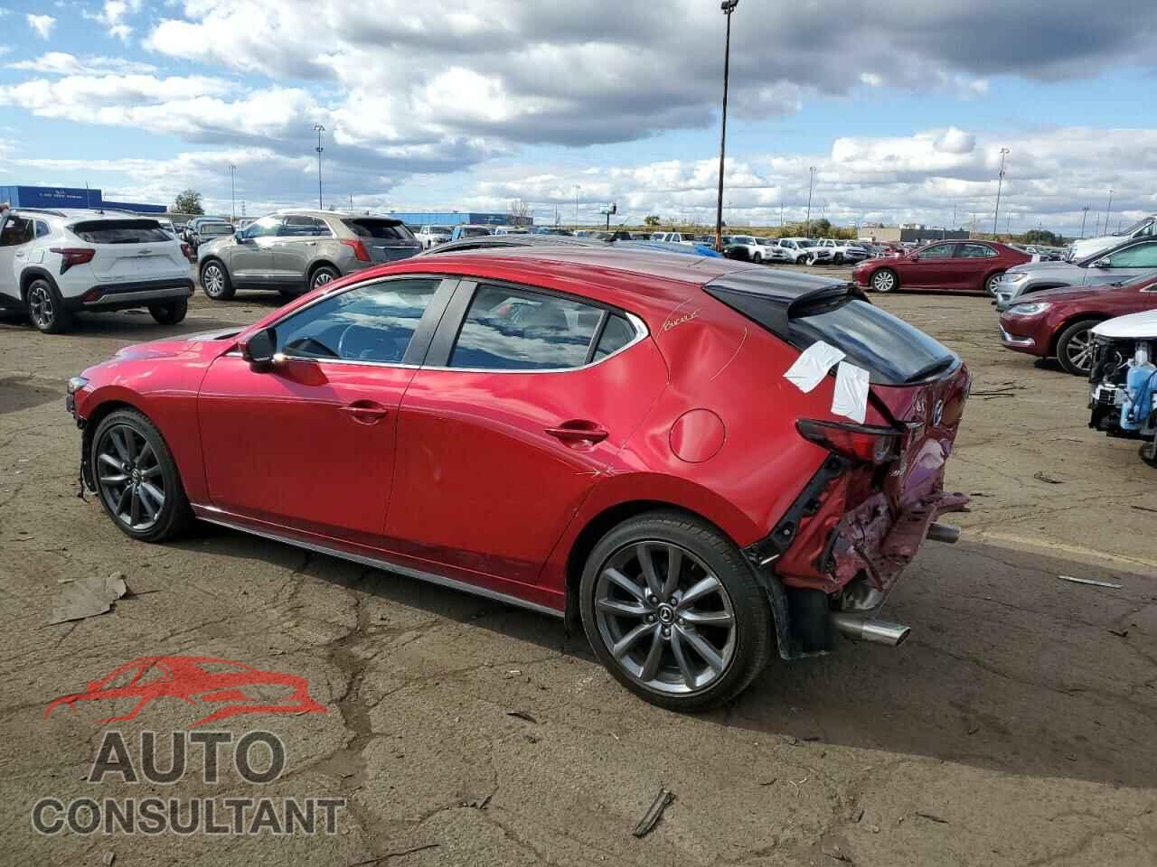 MAZDA 3 2019 - JM1BPAJM5K1119042