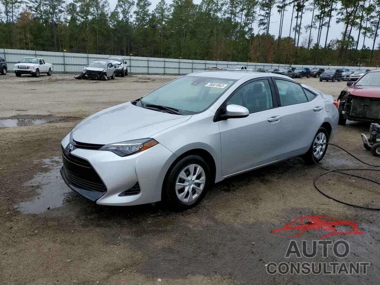 TOYOTA COROLLA 2017 - 5YFBURHE3HP571825