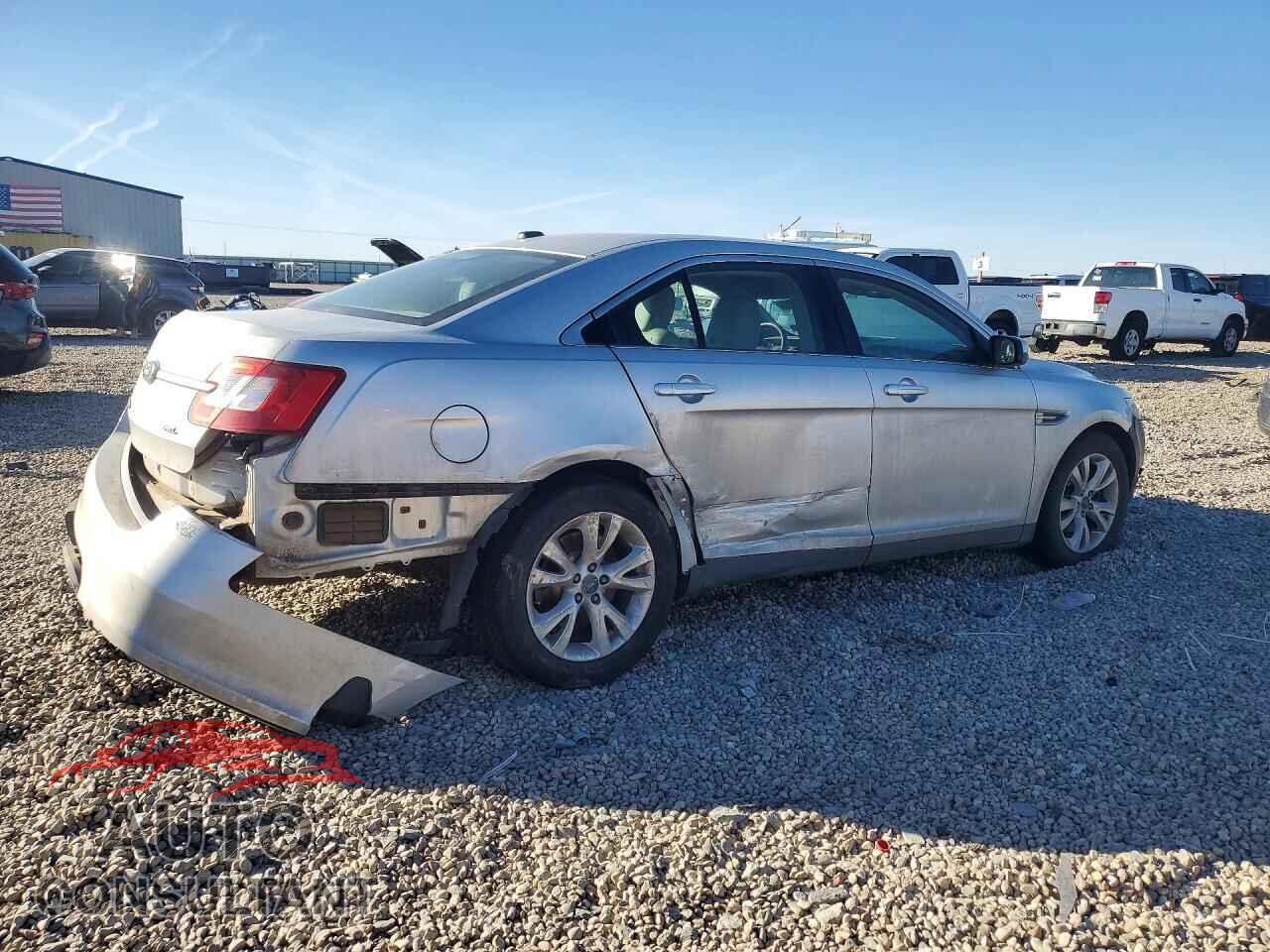 FORD TAURUS 2011 - 1FAHP2EW2BG117425