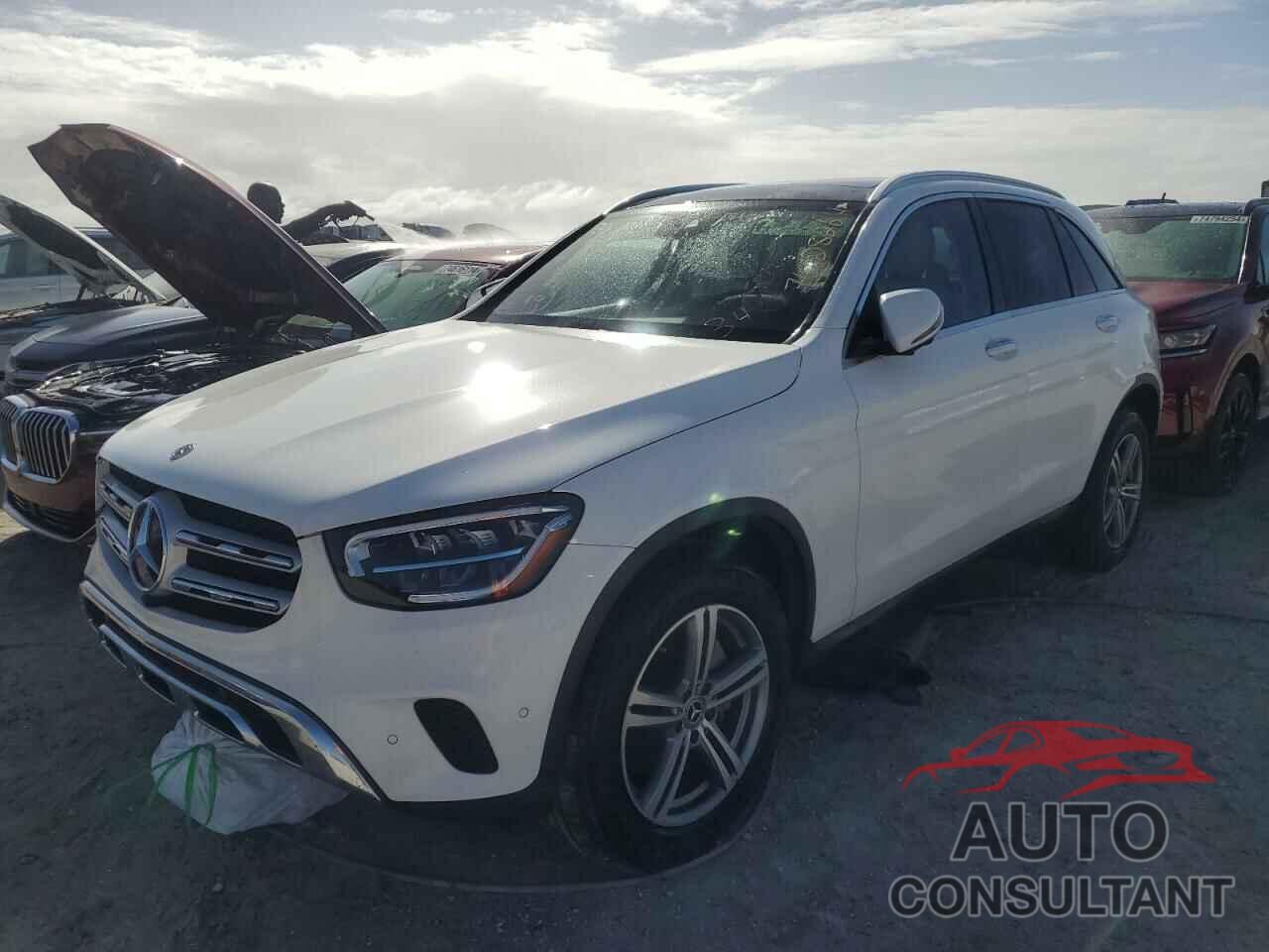 MERCEDES-BENZ GLC-CLASS 2022 - W1N0G8DB5NV398623