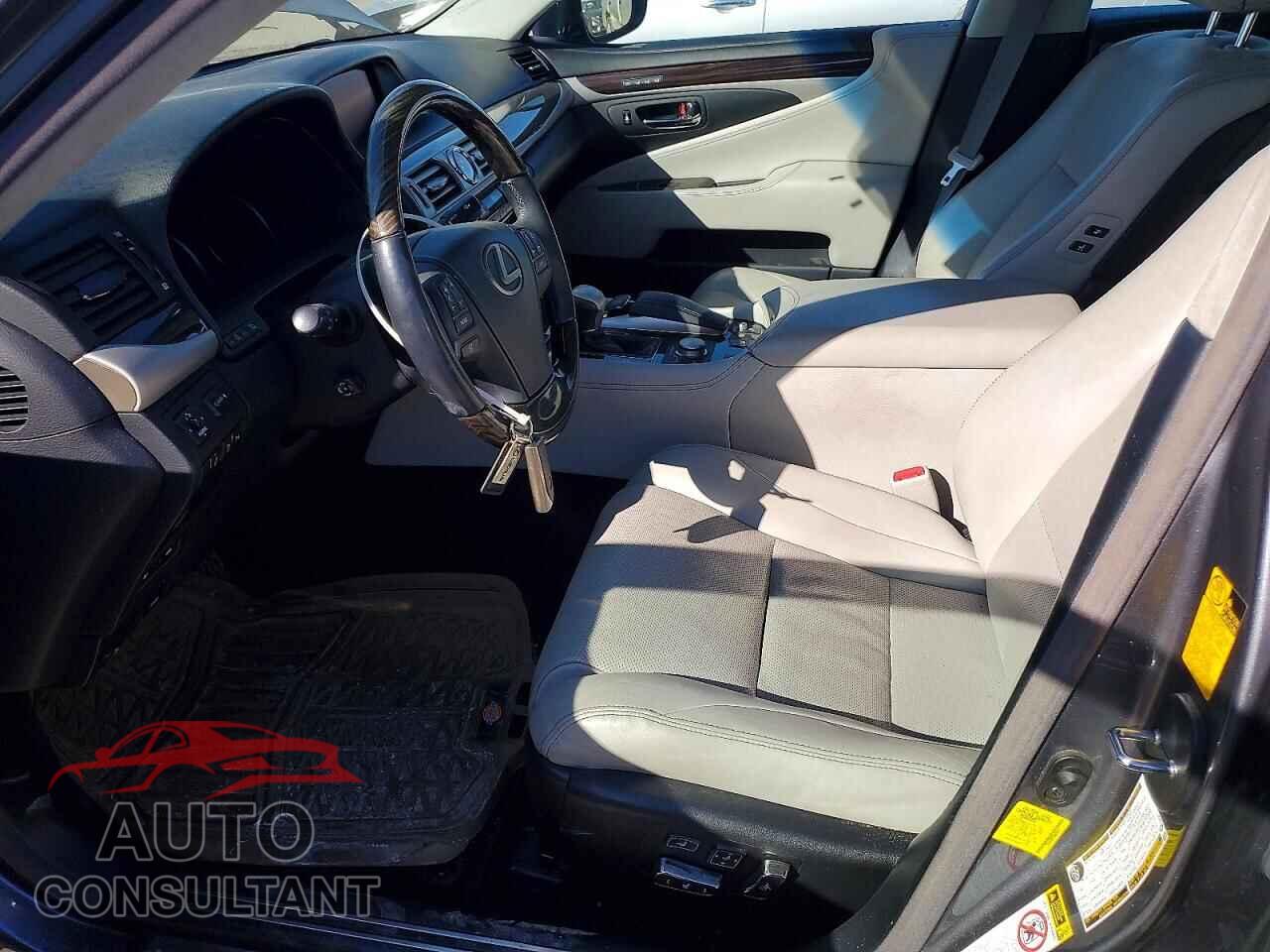 LEXUS LS460 2013 - JTHCL5EF1D5018898