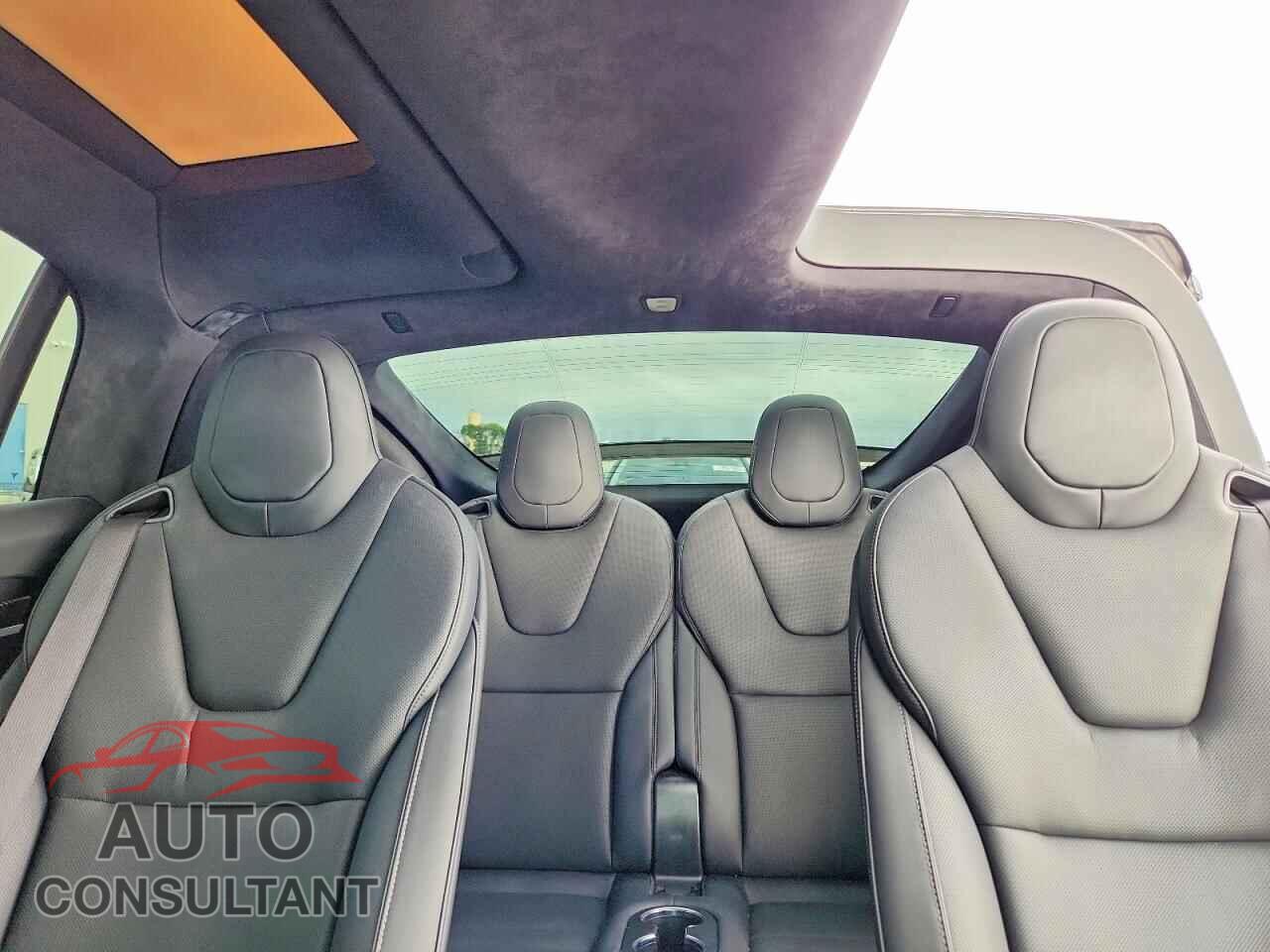 TESLA MODEL X 2022 - 7SAXCBE69NF355386