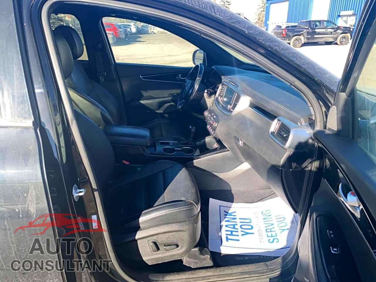 KIA SORENTO 2016 - 5XYPKDA59GG080588