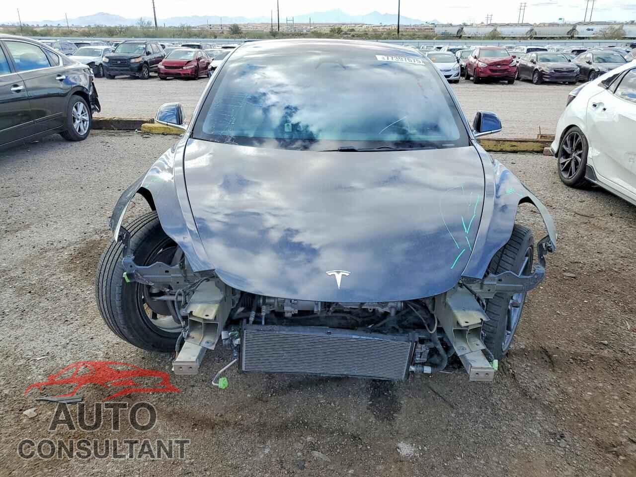 TESLA MODEL 3 2018 - 5YJ3E1EB8JF066068