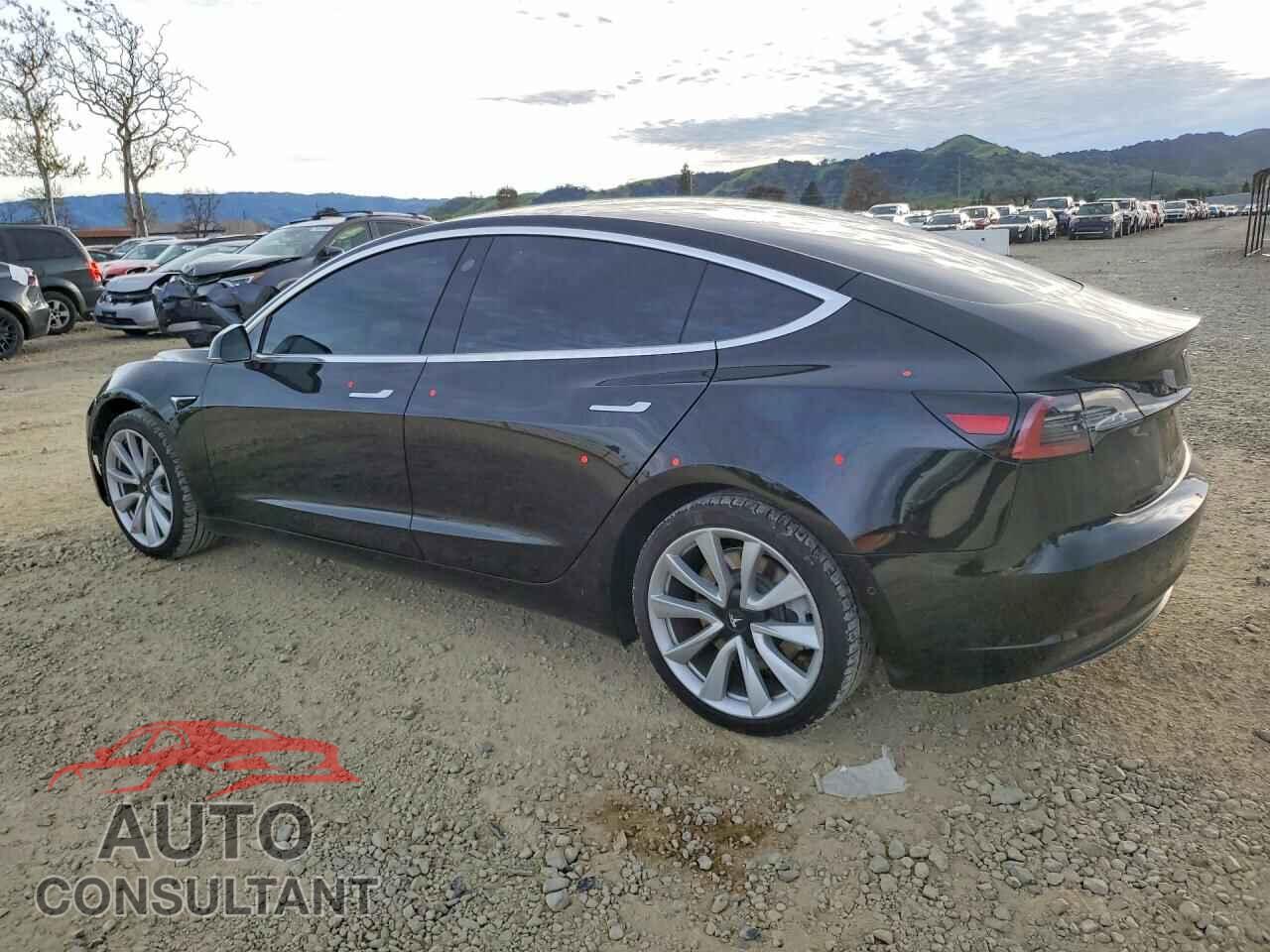 TESLA MODEL 3 2018 - 5YJ3E1EA4JF177742