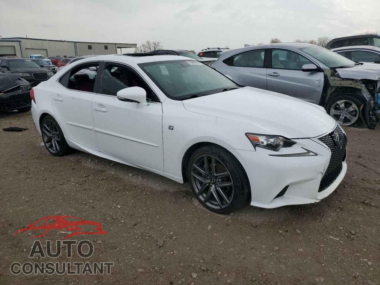 LEXUS IS 2015 - JTHCF1D29F5018438