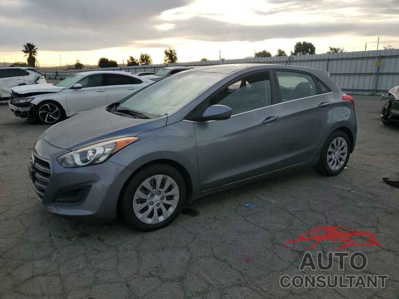 HYUNDAI ELANTRA 2016 - KMHD35LH2GU321057