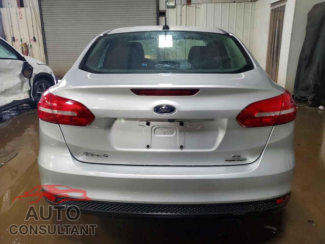 FORD FOCUS 2015 - 1FADP3F25FL234316