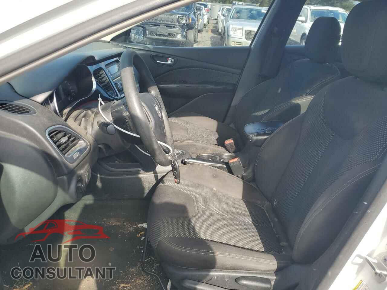 DODGE DART 2015 - 1C3CDFBB0FD252002