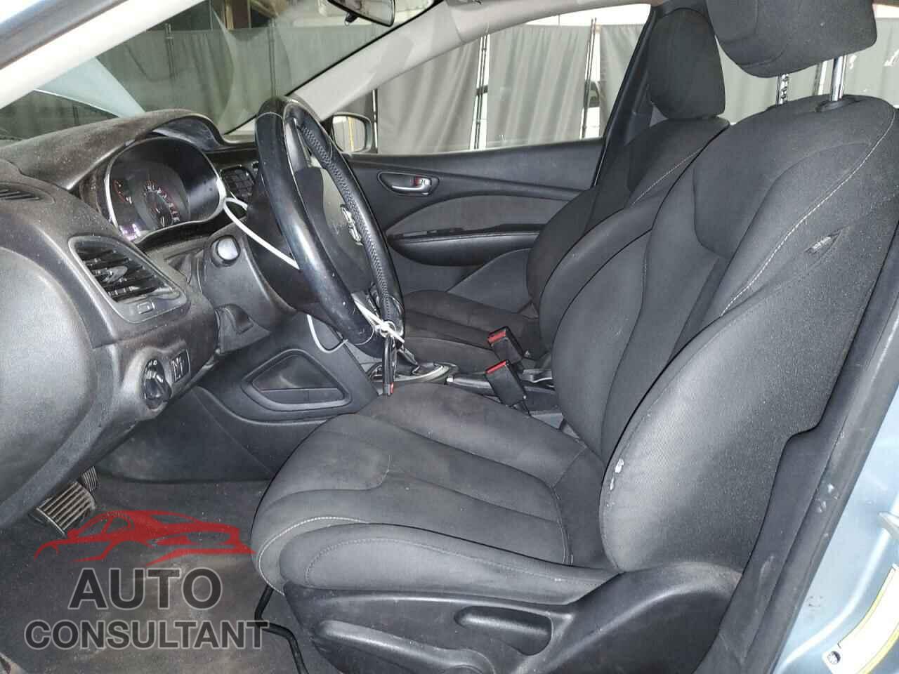 DODGE DART 2013 - 1C3CDFBA0DD268155