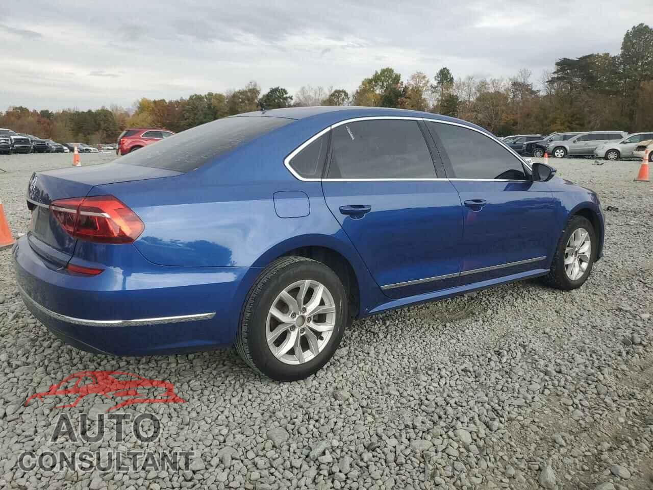 VOLKSWAGEN PASSAT 2017 - 1VWAT7A32HC014308