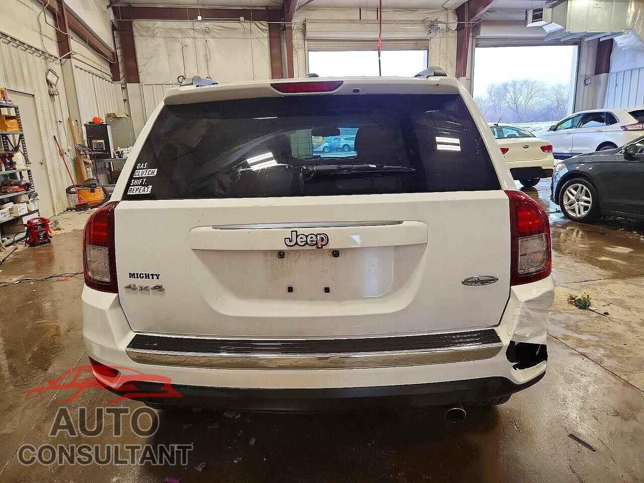 JEEP COMPASS 2017 - 1C4NJDEB4HD112406