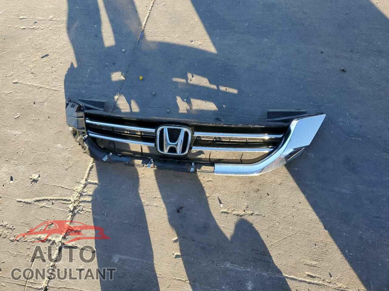 HONDA PILOT 2021 - 5FNYF5H33MB029870