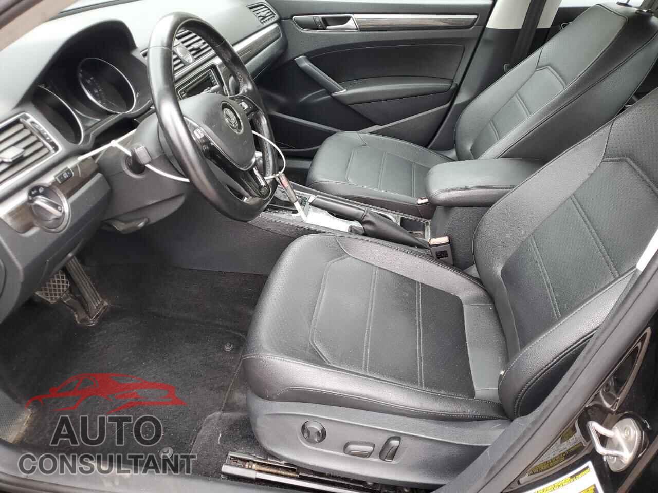 VOLKSWAGEN PASSAT 2016 - 1VWBT7A36GC028036