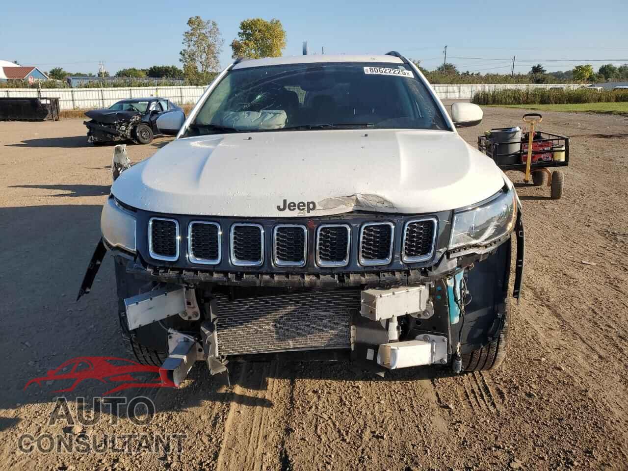 JEEP COMPASS 2020 - 3C4NJDBB2LT241204