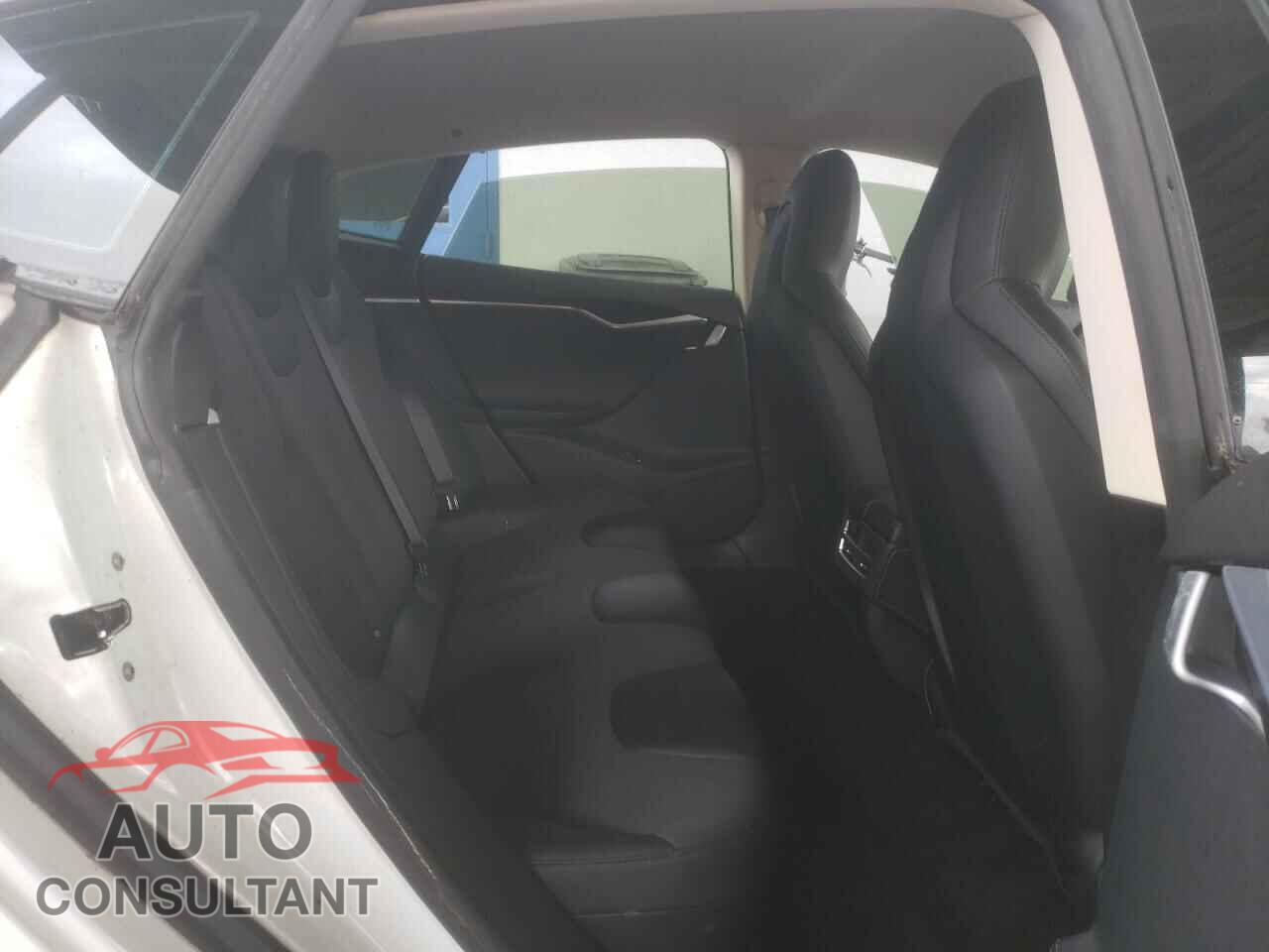 TESLA MODEL S 2015 - 5YJSA1H28FF086847