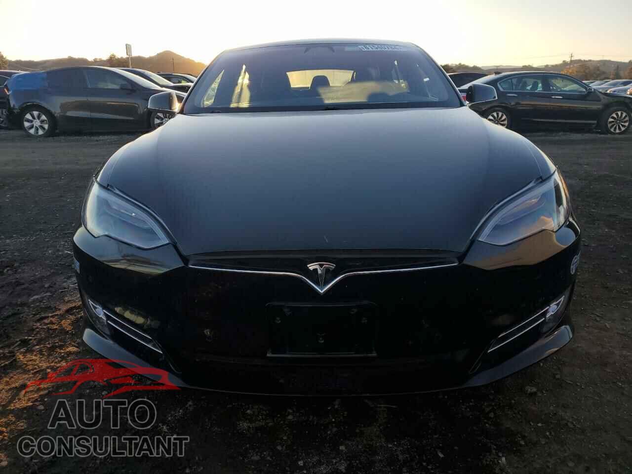 TESLA MODEL S 2021 - 5YJSA1E2XMF425237