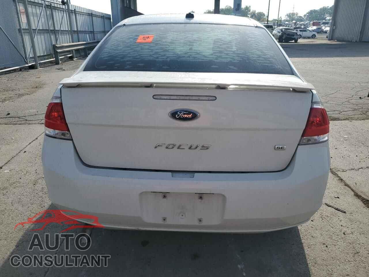 FORD FOCUS 2010 - 1FAHP3FN8AW199547