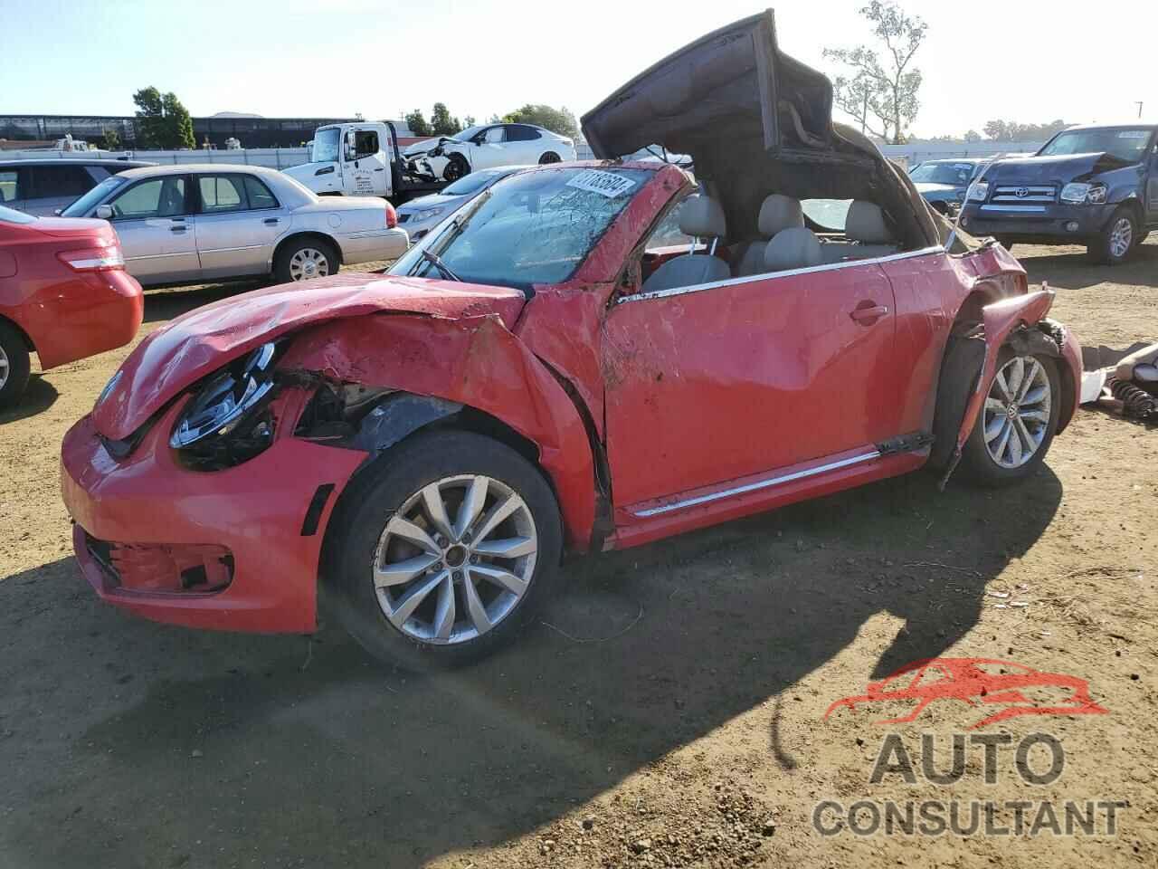 VOLKSWAGEN BEETLE 2015 - 3VW5A7AT7FM808465