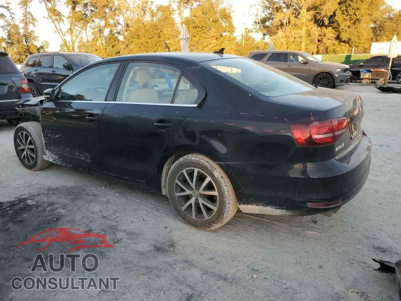 VOLKSWAGEN JETTA 2017 - 3VWDB7AJXHM354528