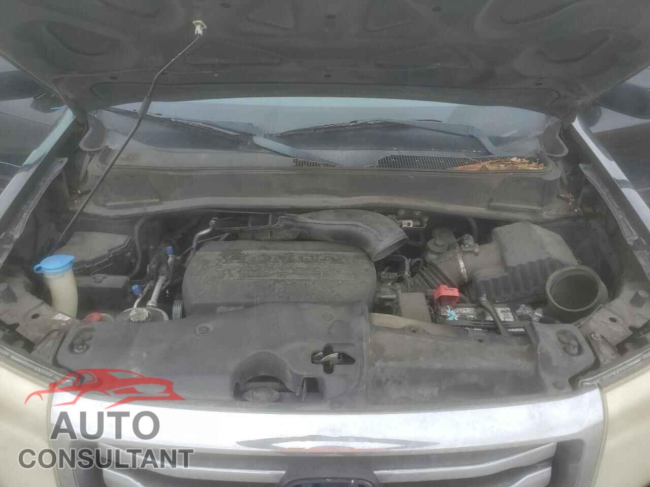 HONDA PILOT 2013 - 5FNYF3H49DB033256
