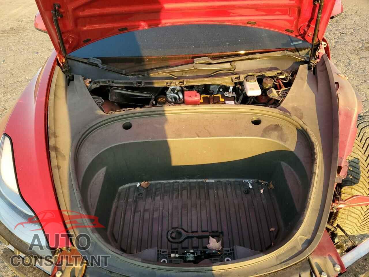 TESLA MODEL 3 2021 - 5YJ3E1EB9MF858346