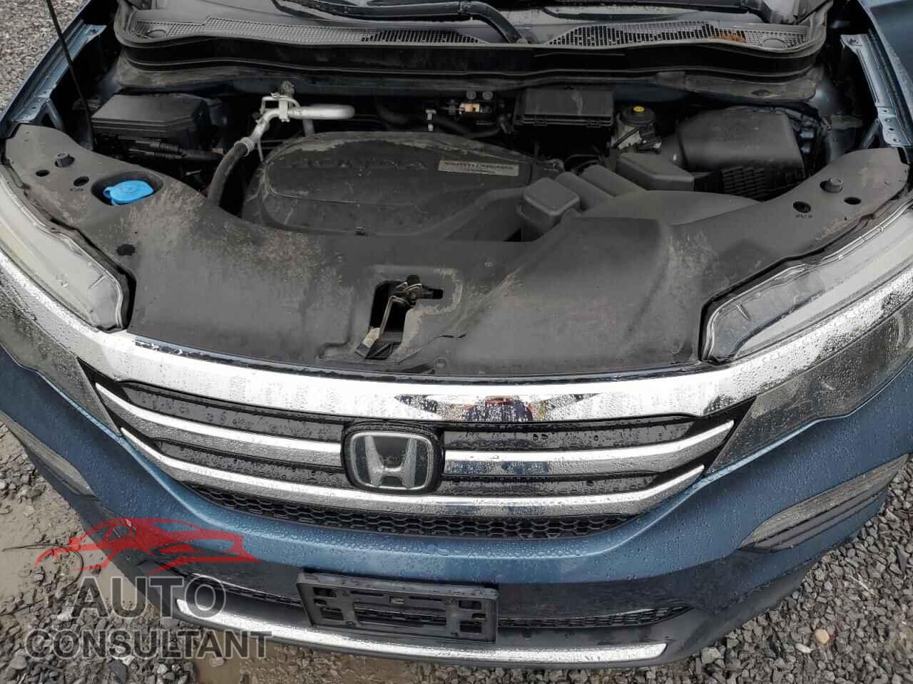 HONDA PILOT 2018 - 5FNYF6H99JB069280