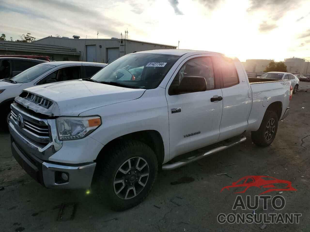 TOYOTA TUNDRA 2017 - 5TFUY5F19HX591052