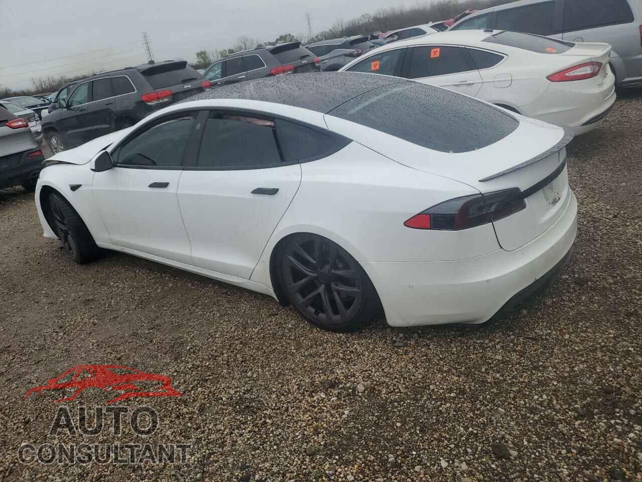TESLA MODEL S 2021 - 5YJSA1E64MF443395