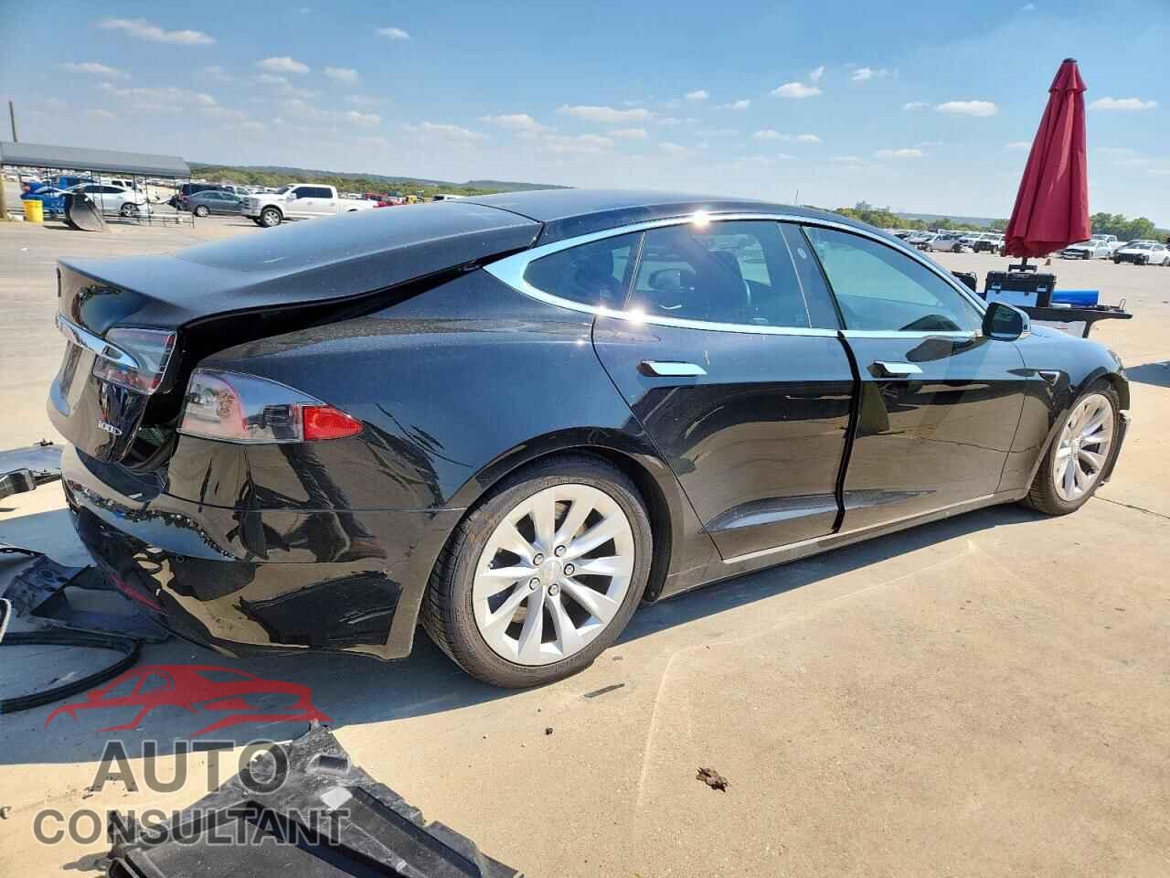 TESLA MODEL S 2018 - 5YJSA1E2XJF278168