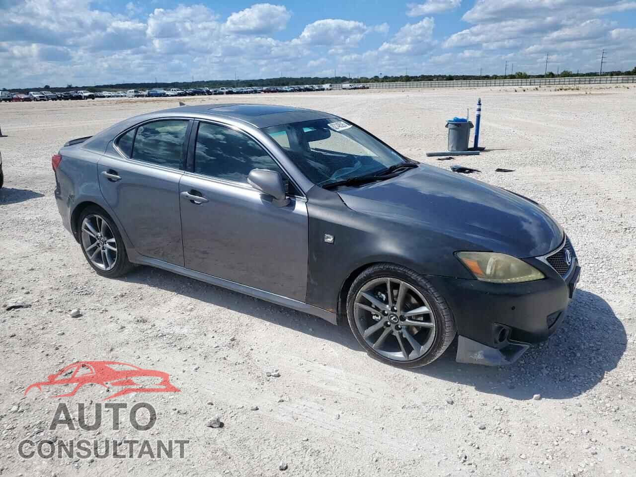 LEXUS IS 2012 - JTHBF5C20C2102973