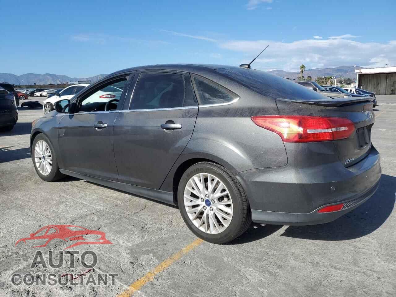 FORD FOCUS 2015 - 1FADP3J24FL387048