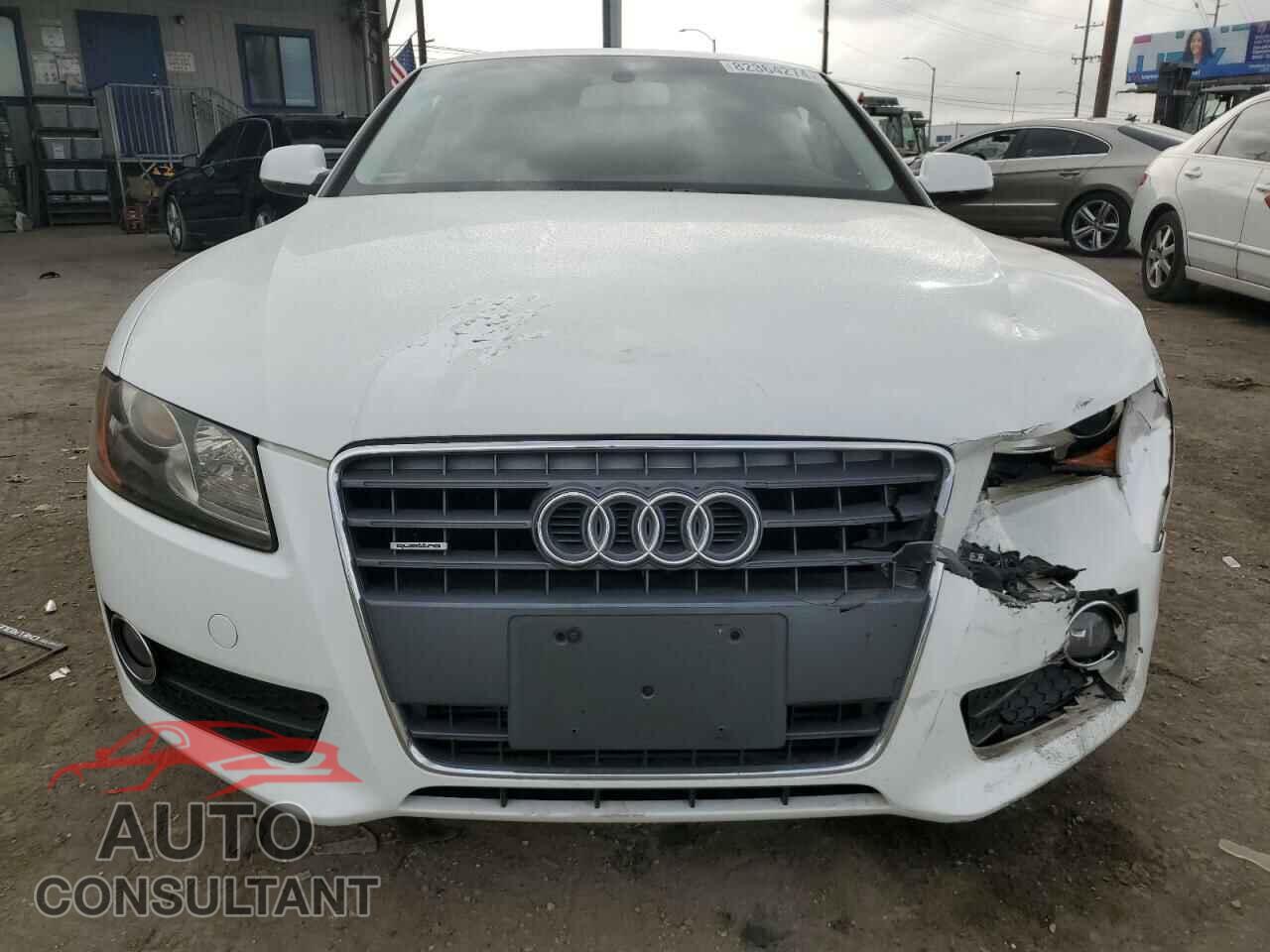 AUDI A5 2012 - WAUCFAFR4CA009545