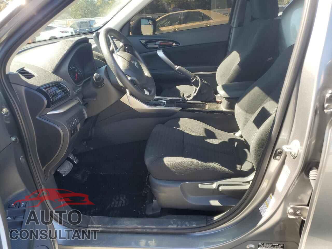 MITSUBISHI ECLIPSE 2024 - JA4ATVAA7RZ065673